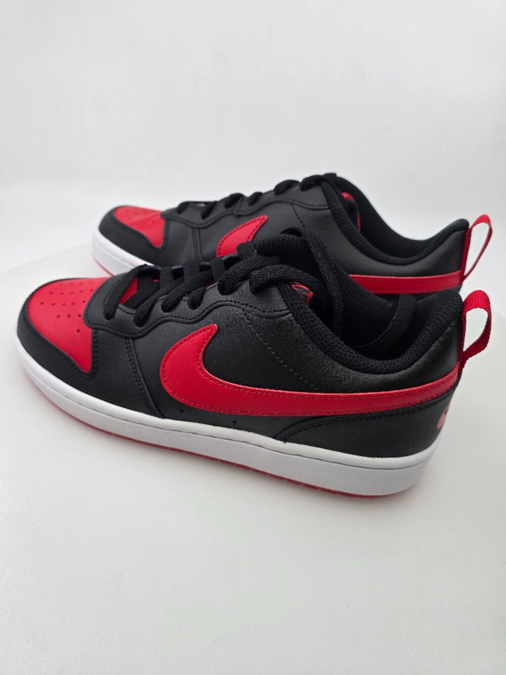 Big Kids Nike Court Borough Low 2 GS [BQ5448 007] SIZE6.5Y